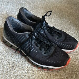 Women’s Black and Orange Athletic Shoes

Great quality